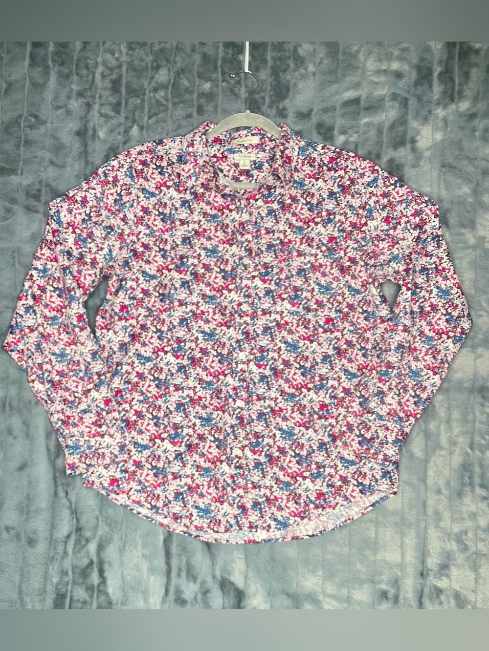 L.L.Bean Women’s Large Wrinkle Free Floral Button Down Shirt Long Sleeve